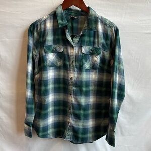 Eddie Bauer flannel medium blue green plaid